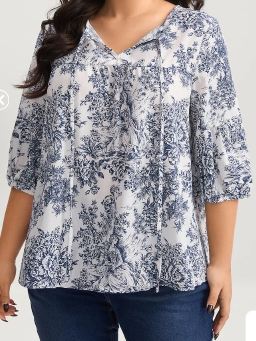 BloomChic White and Navy Floral V-Neck Tie Blouse